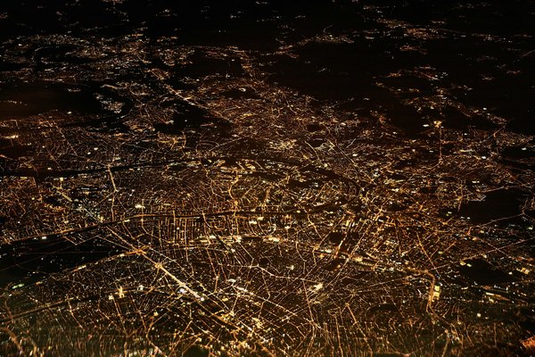 Comment mettre en place une stratégie de protection des données personnelles pour les entreprises de location de voitures en ligne ?